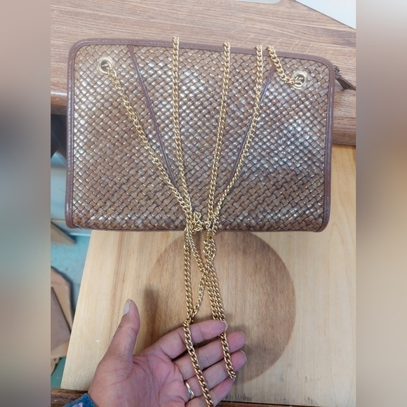 Vintage* The Bay, Made in Italy, Tan Clutch/Cross Body with Long Chain Strap - Picture 1 of 12